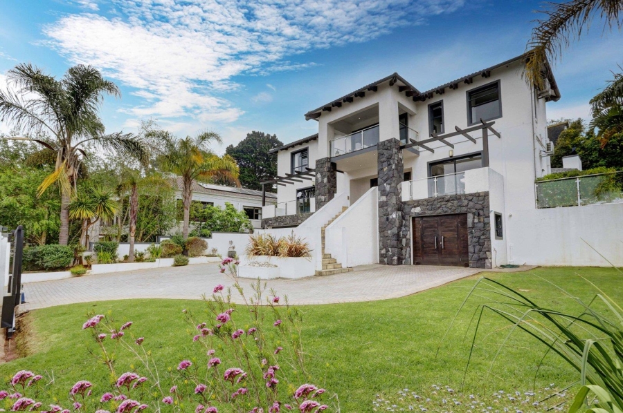 4 Bedroom Property for Sale in Van Riebeeckshof Western Cape